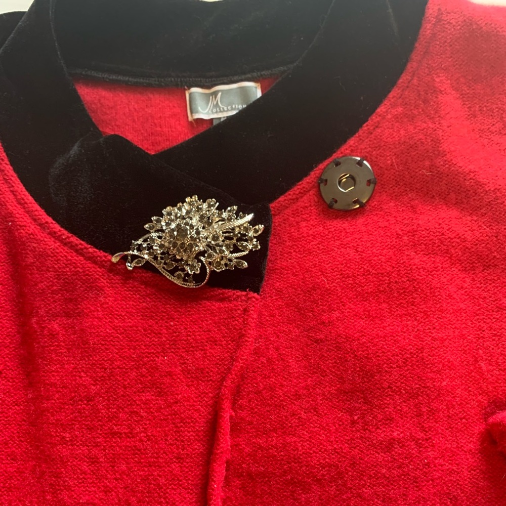 Red Wool Jacket with Brooch Button Closure - Picture 3 of 4